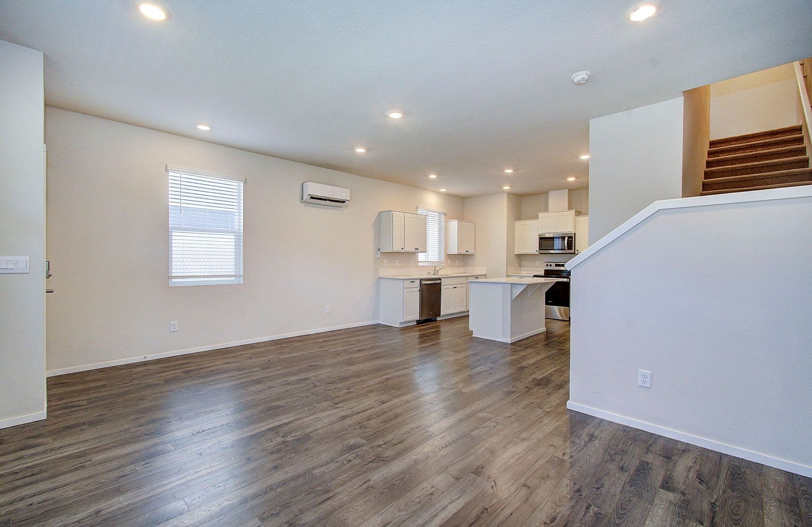 Vancouver House: 2635 NE 116 PL