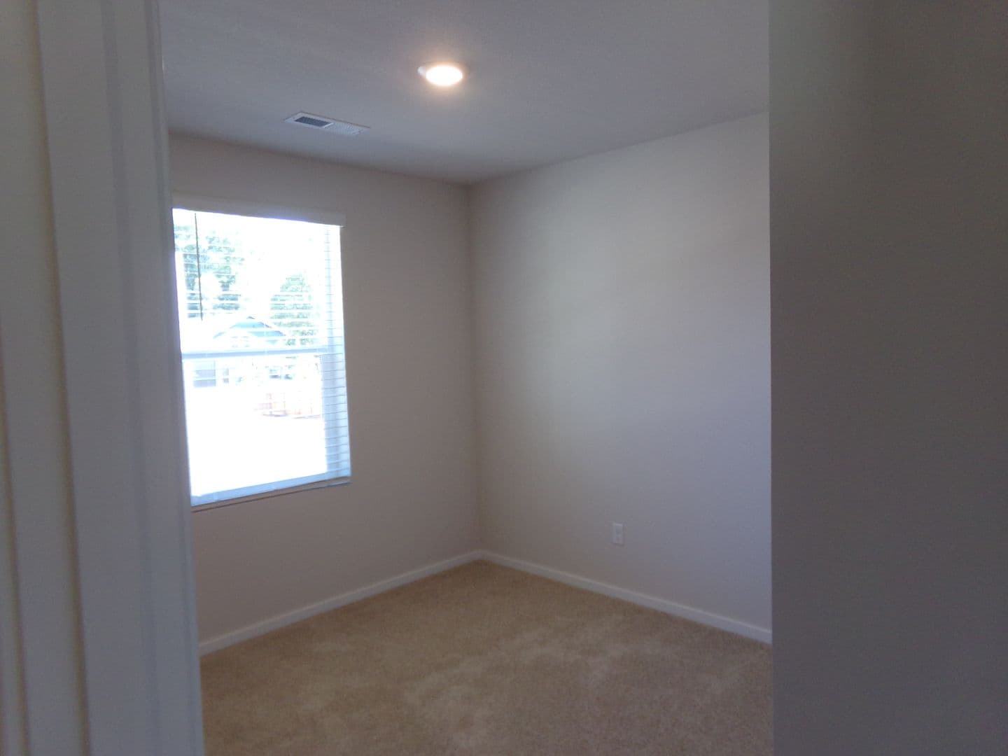 Vancouver House: 6229 NE 120th St