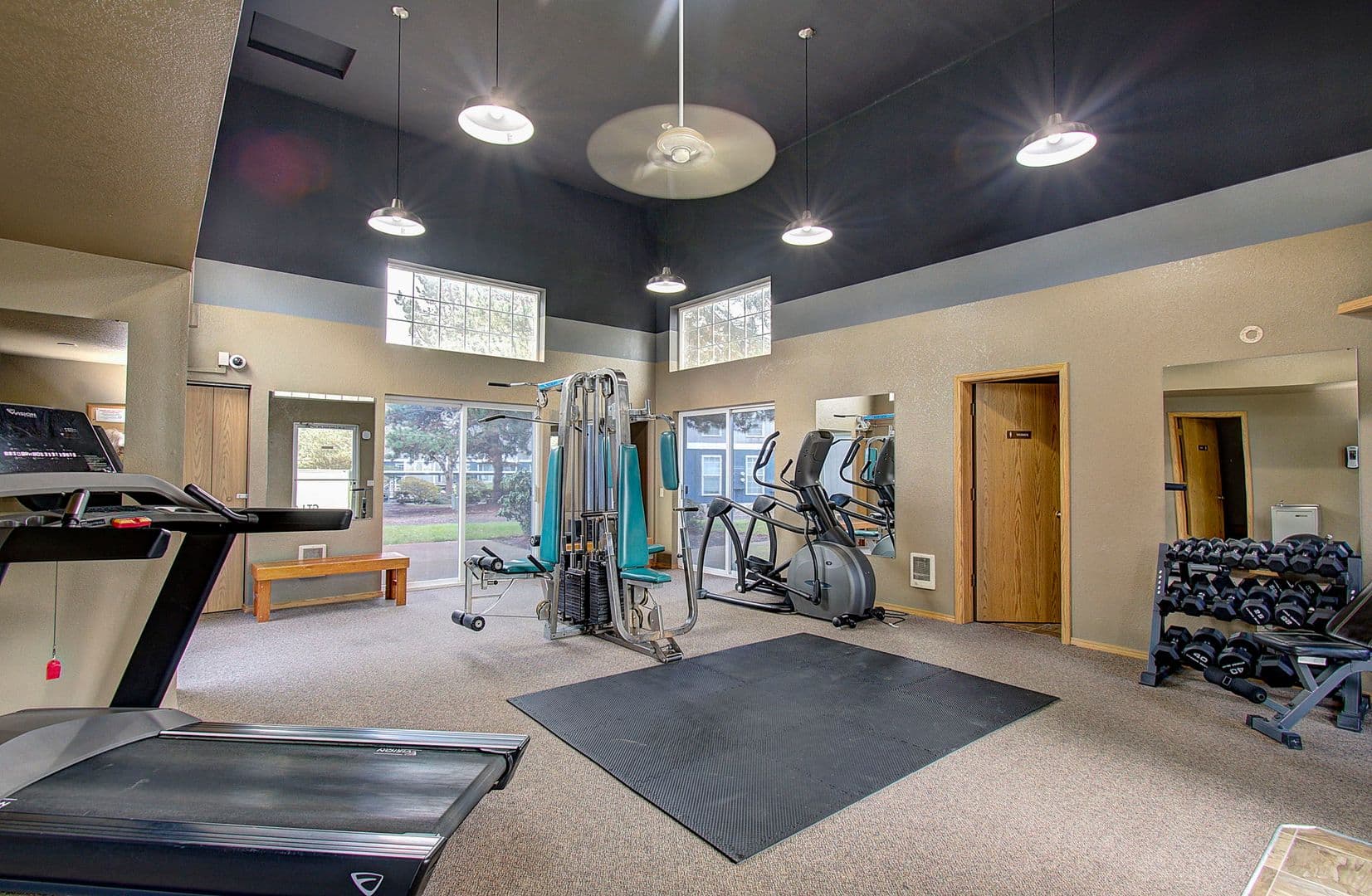 EUGENE Apartment: 1811 KINGSLEY ROAD
