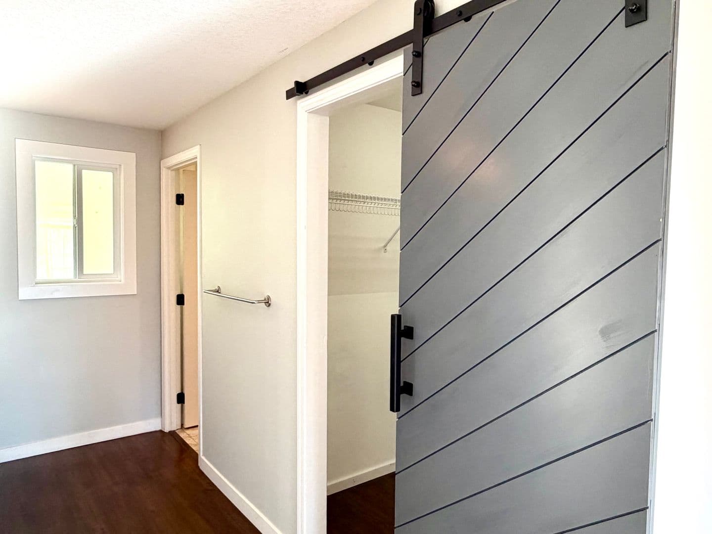 Vancouver House: 15809 NE 18 Ct