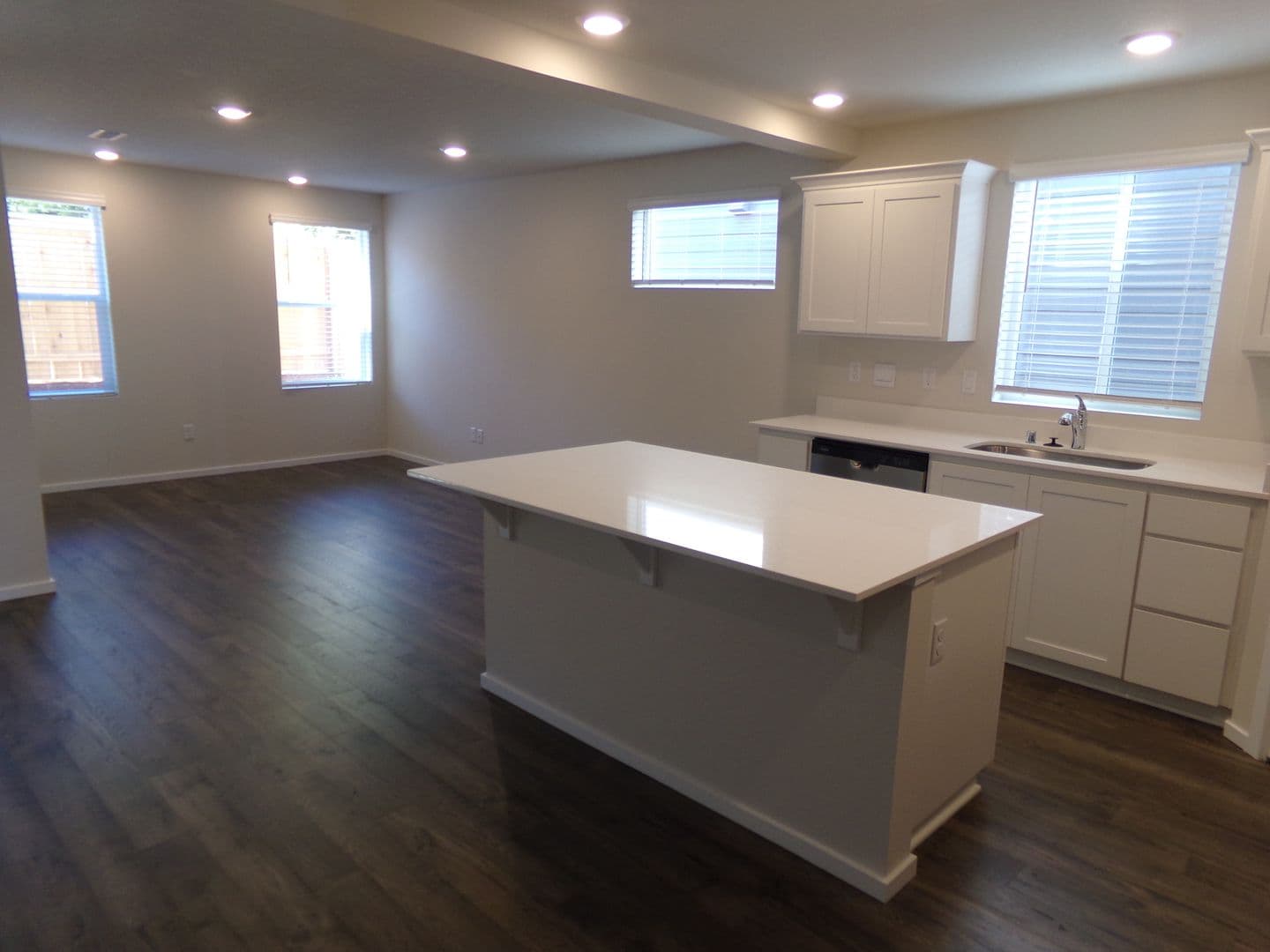 Vancouver House: 6229 NE 120th St
