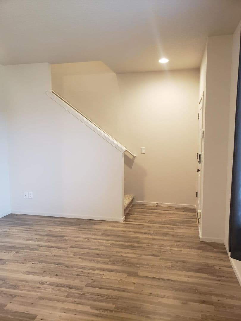 Vancouver Townhome: 11506 NE 22nd Cir