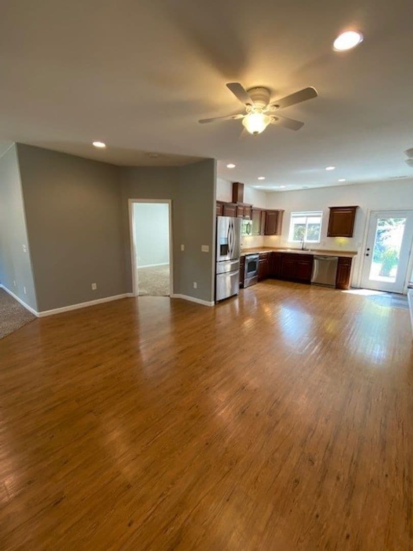Battle Ground House: 1801 NE 16th Way