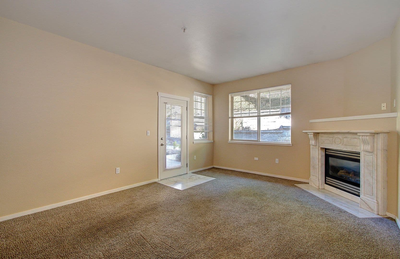 Vancouver House: 10800 SE 17th Circle #189