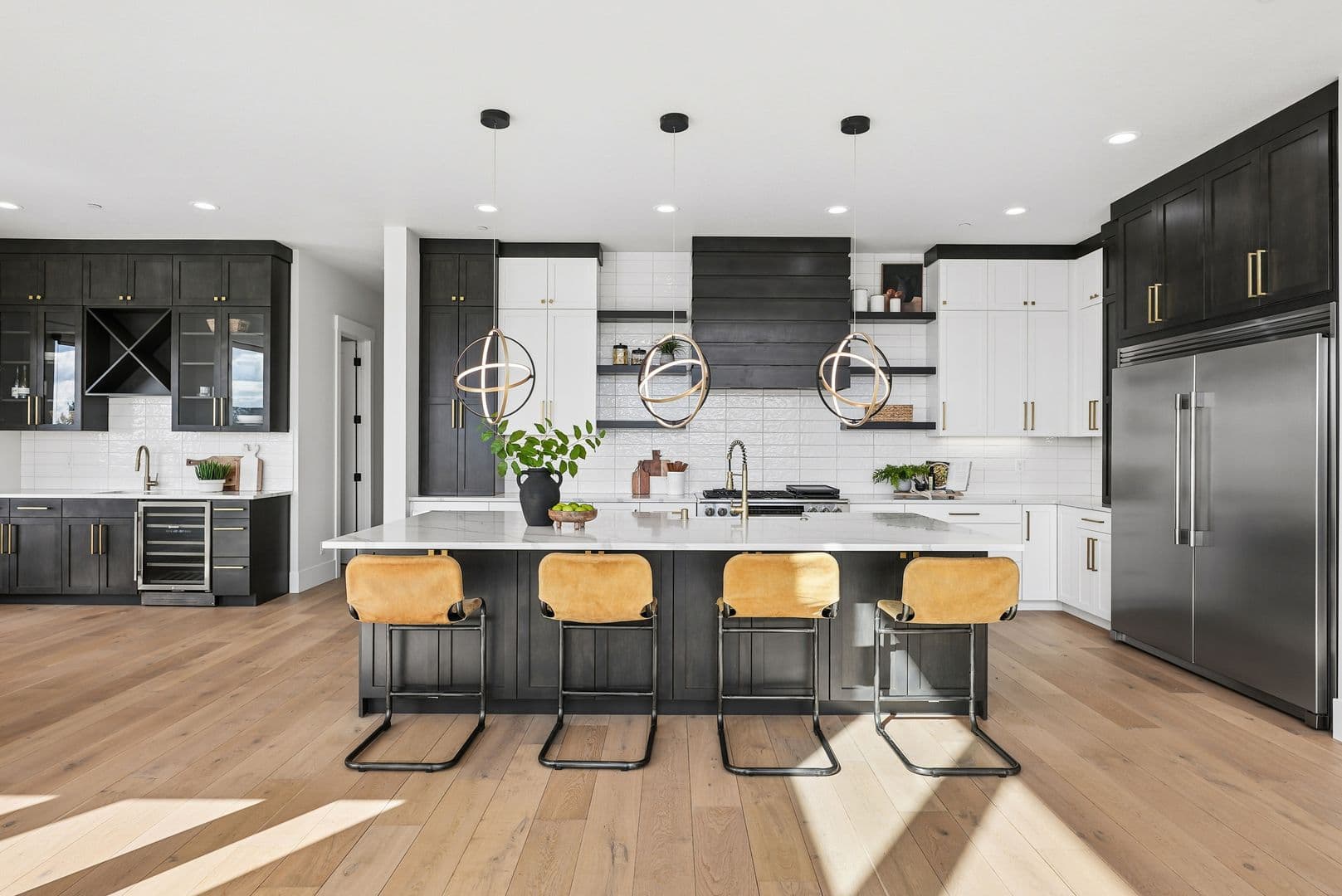 Washougal House: 1757 N Columbia Ridge Way