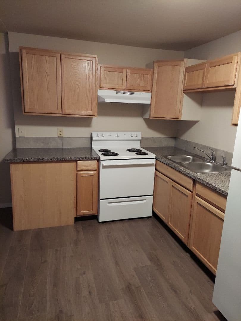 VANCOUVER Apartment: 8402 NE 8TH WAY