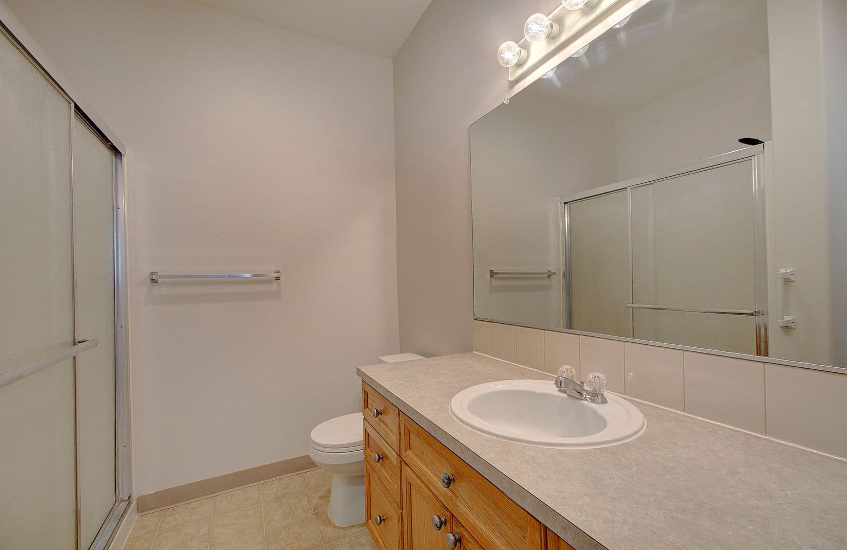 Vancouver House: 5264 NE 121 Avenue, #30