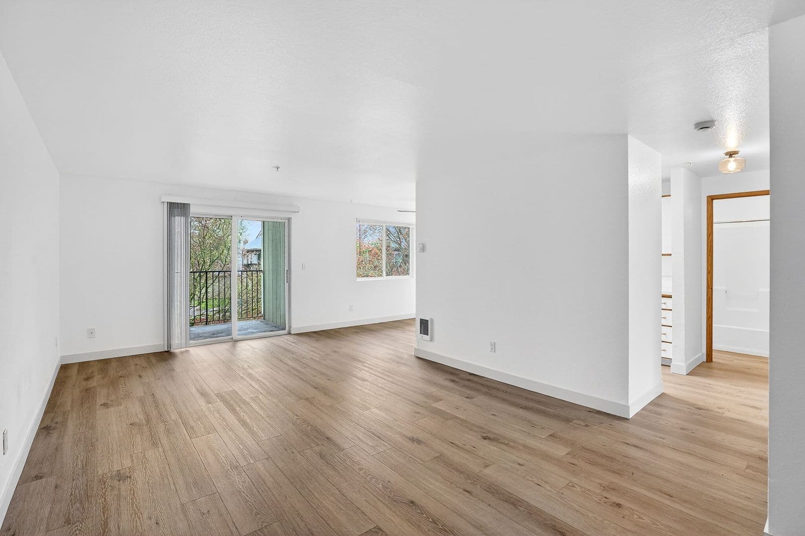 VANCOUVER Apartment: 12514 SE 7 STREET