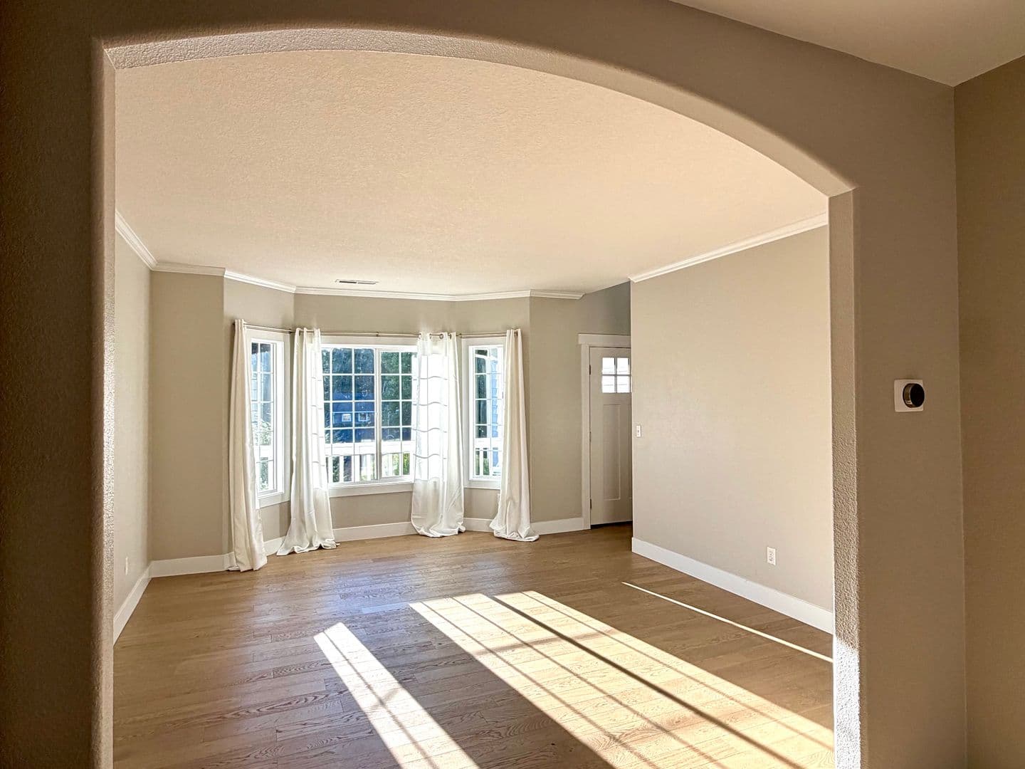 Vancouver House: 15809 NE 18 Ct