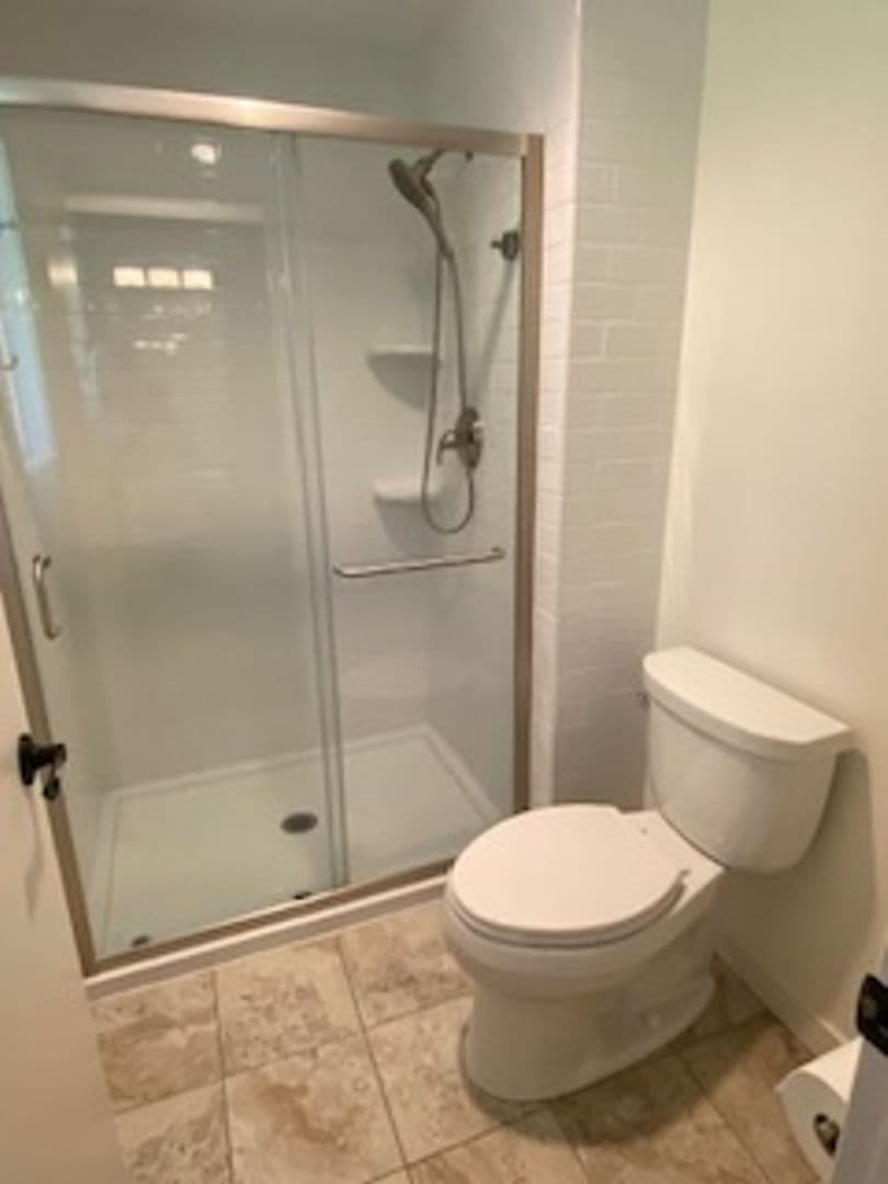 Vancouver House: 15809 NE 18 Ct