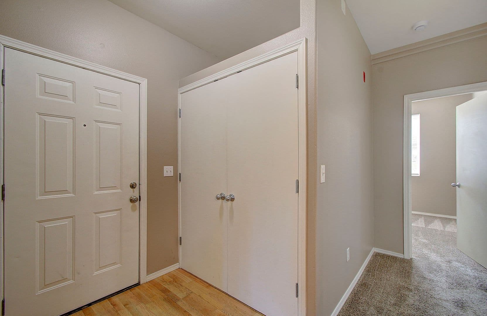 Vancouver House: 5264 NE 121 Avenue, #30