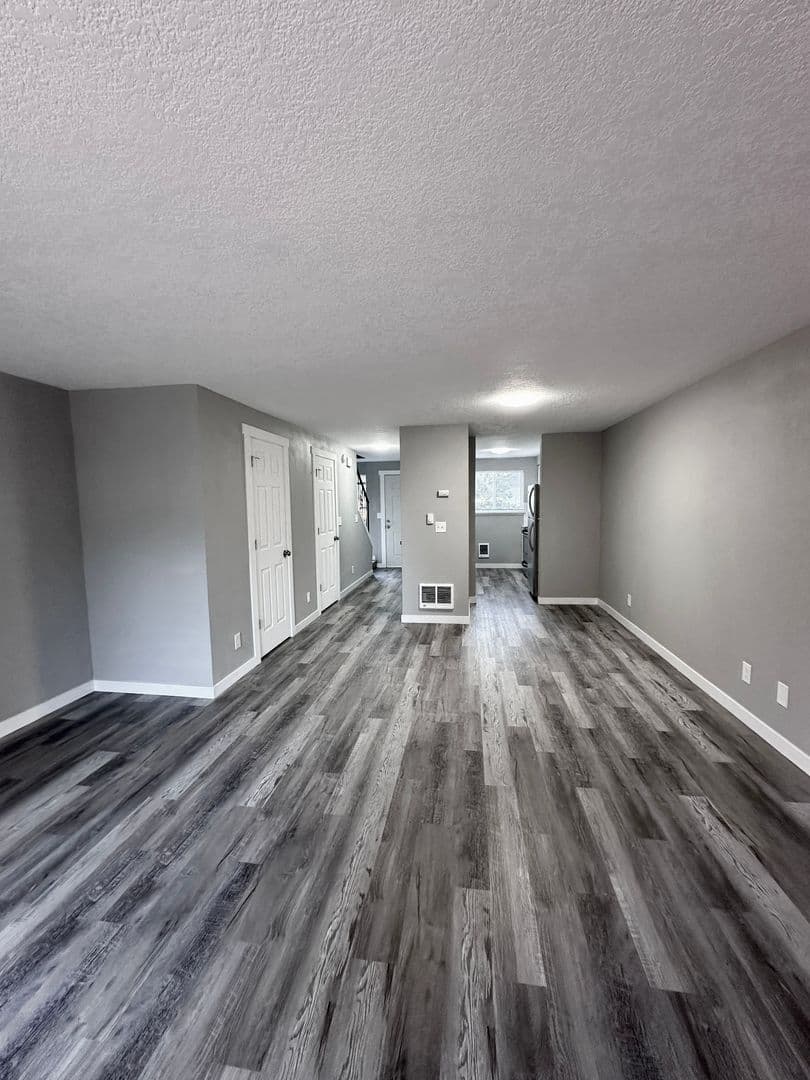 Camas Apartment: 222-238 NW 12 Avenue