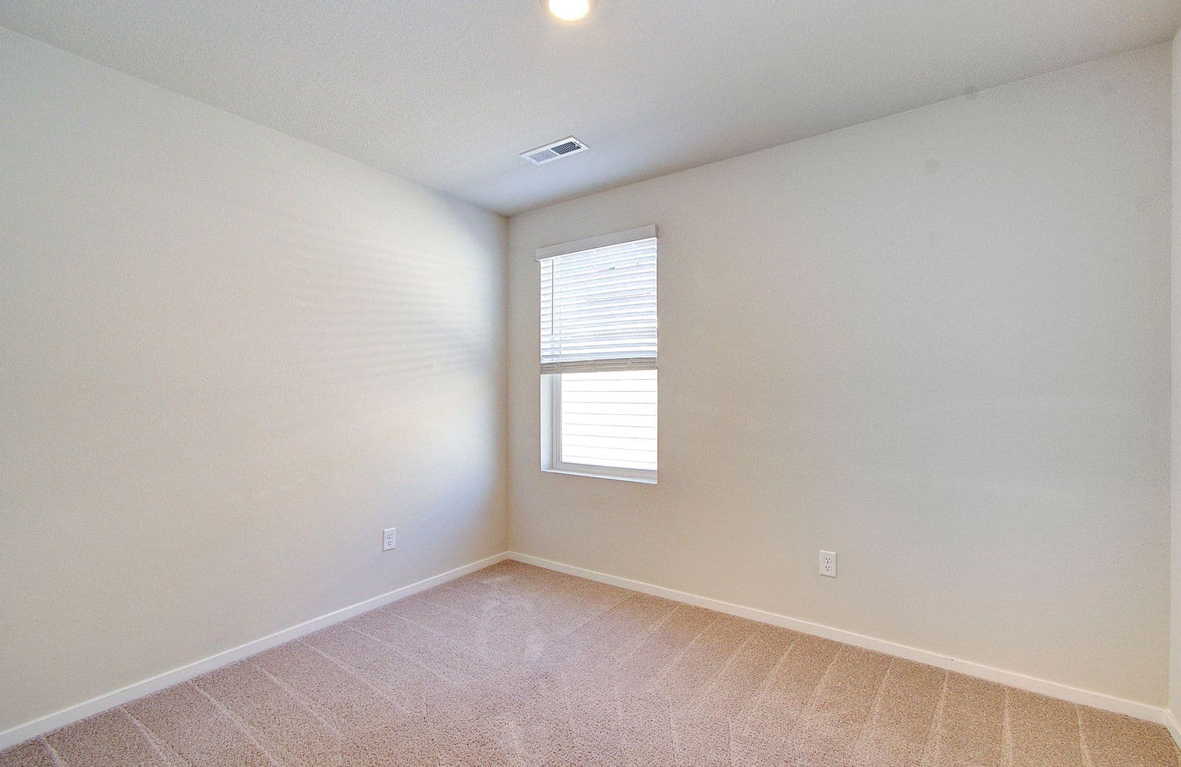 Vancouver House: 2635 NE 116 PL