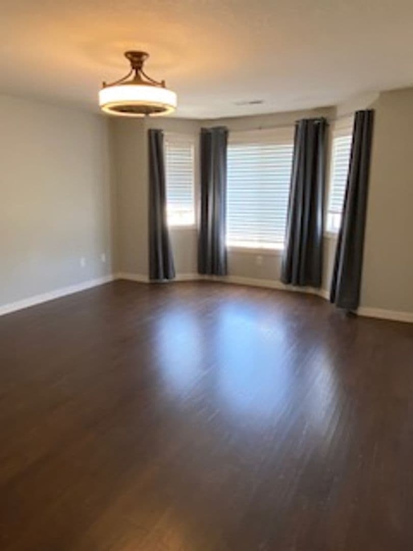 Vancouver House: 15809 NE 18 Ct