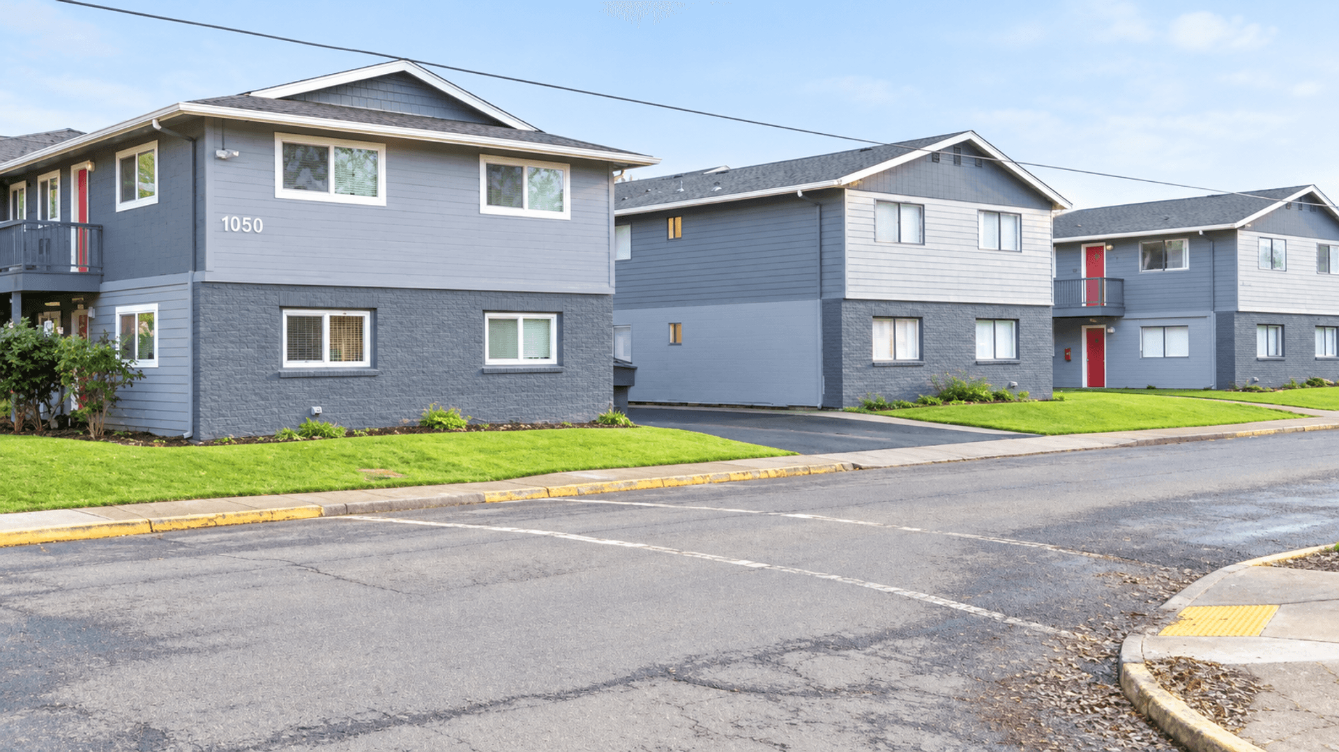 Longview Apartment: 1950 33 Avenue - 04