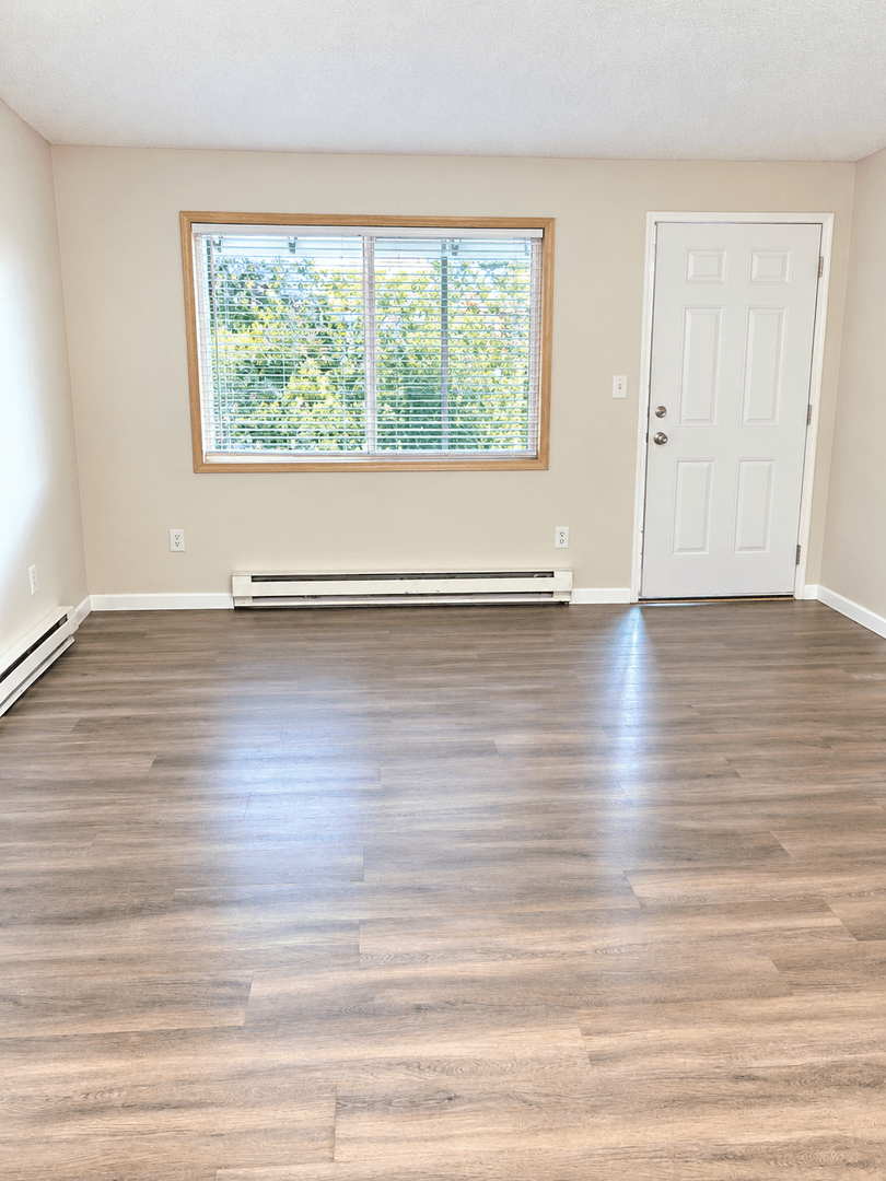 VANCOUVER Apartment: 8402 NE 8TH WAY