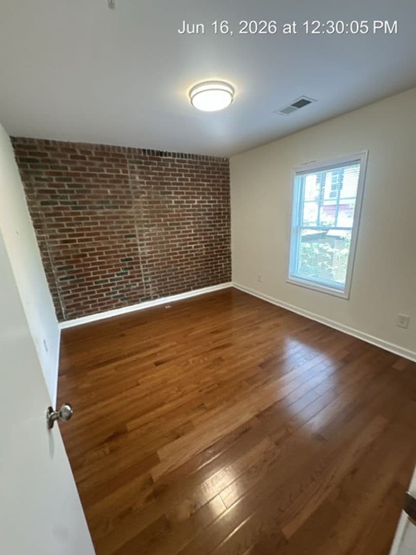 Charlottesville Apartment: 515 14th ST NW Apt B