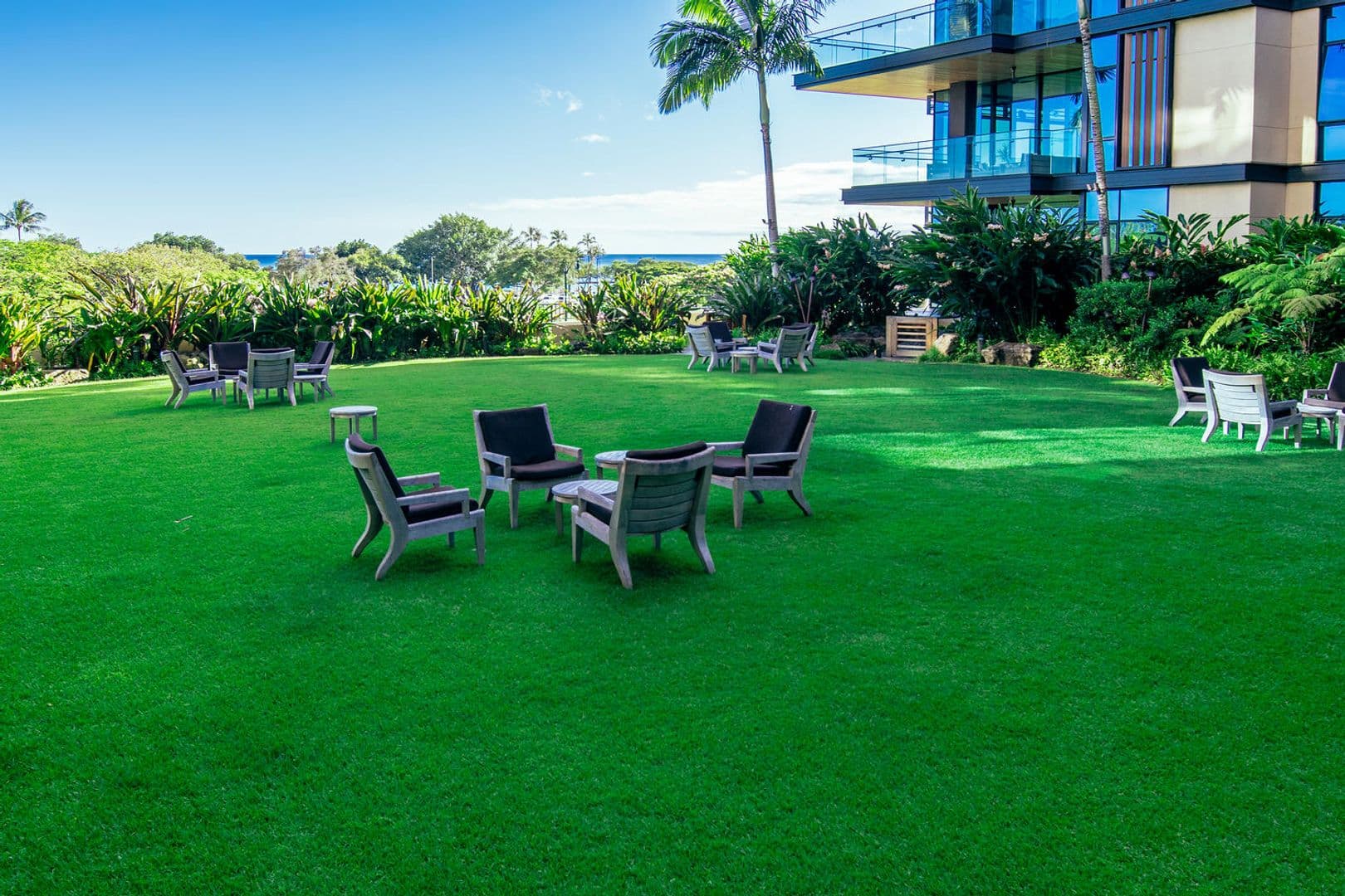 Honolulu Condo: 1388 Ala Moana Blvd. #3303
