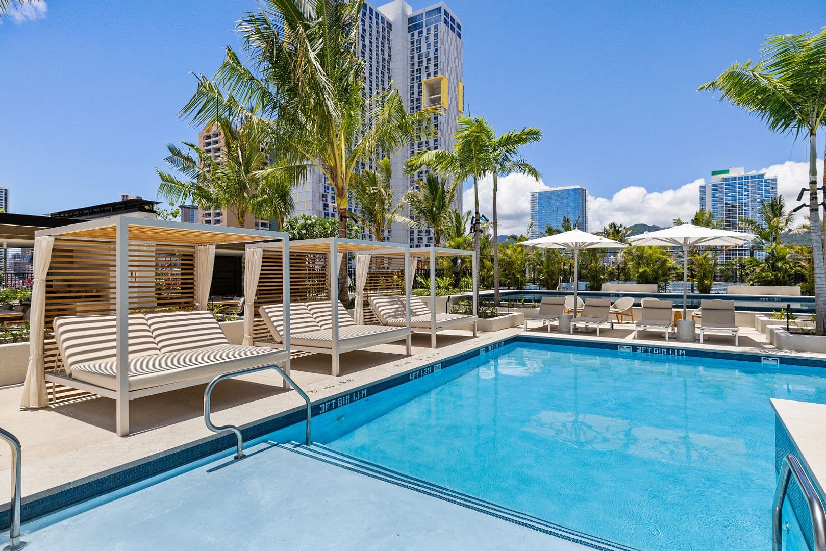 Honolulu Condo: 333 Ward Ave. #524