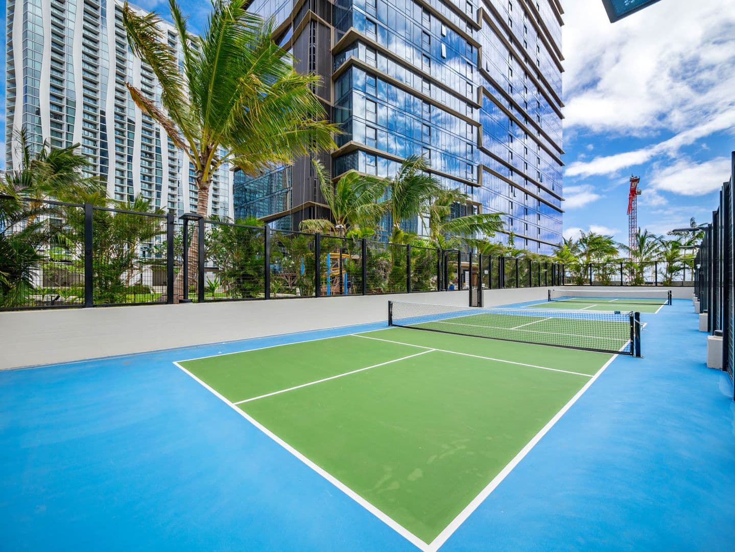 Honolulu House: 333 Ward Ave
