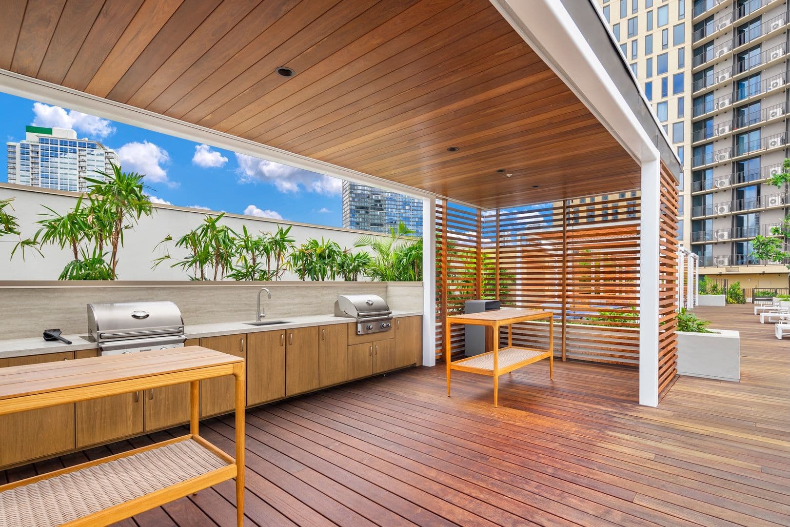 Honolulu Condo: 987 Queen St #3714