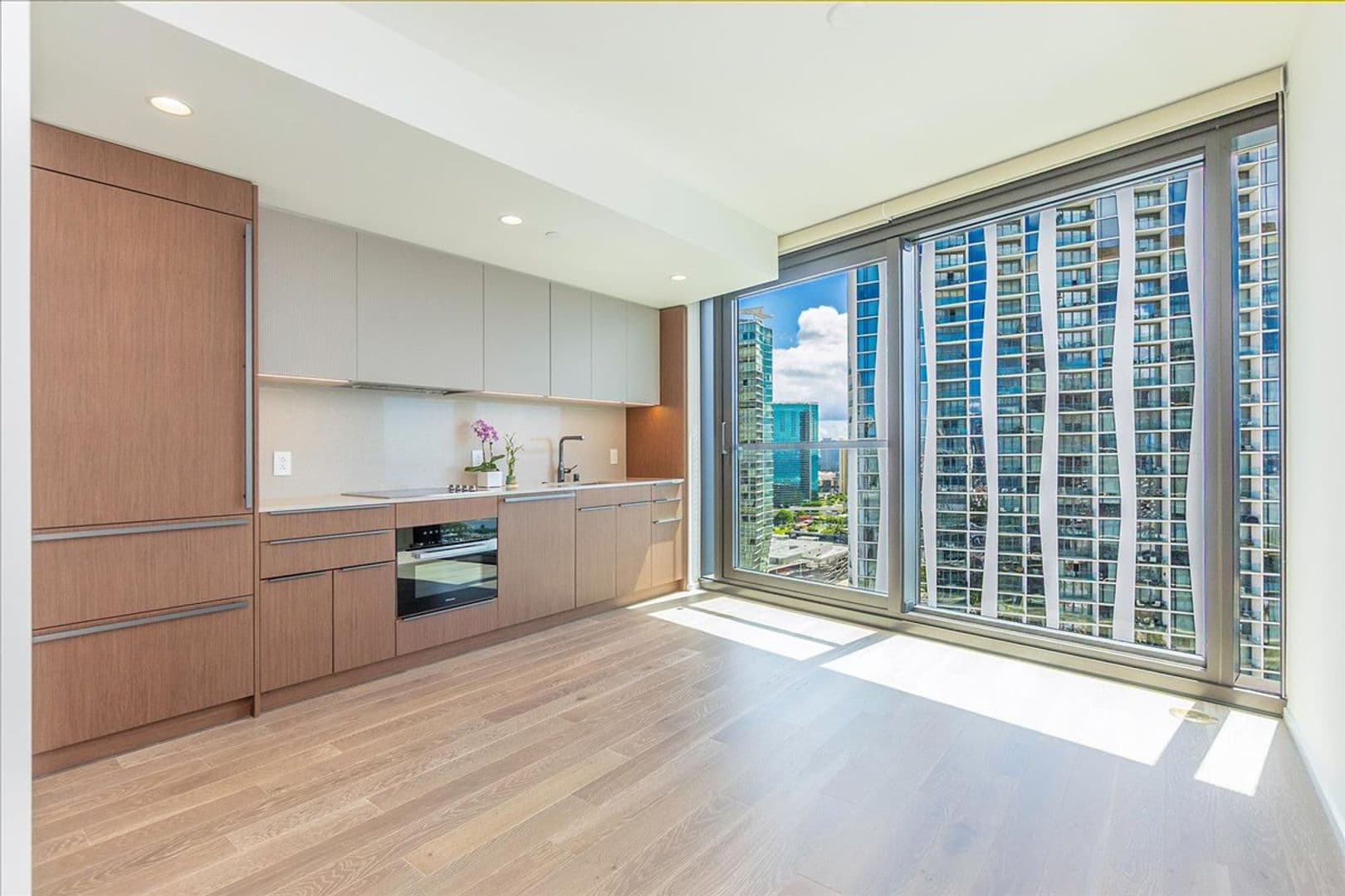 Honolulu Condo: 333 Ward Ave #2508