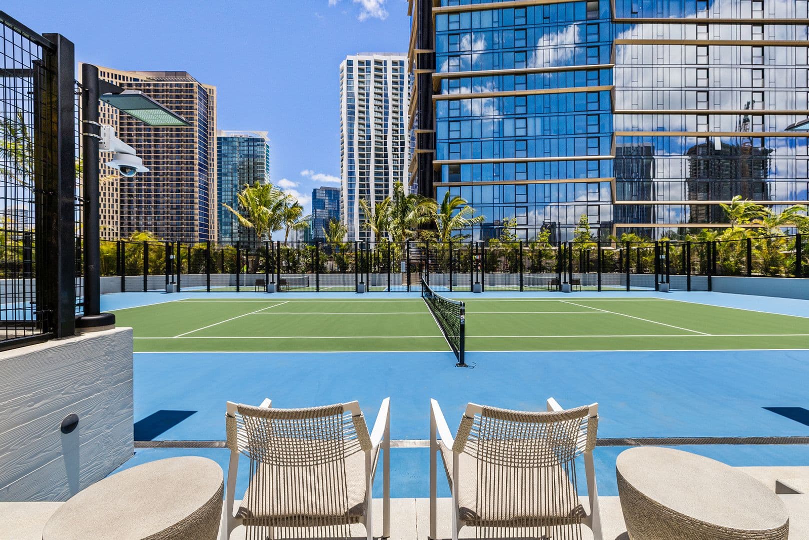 Honolulu Condo: 333 Ward Ave. #524