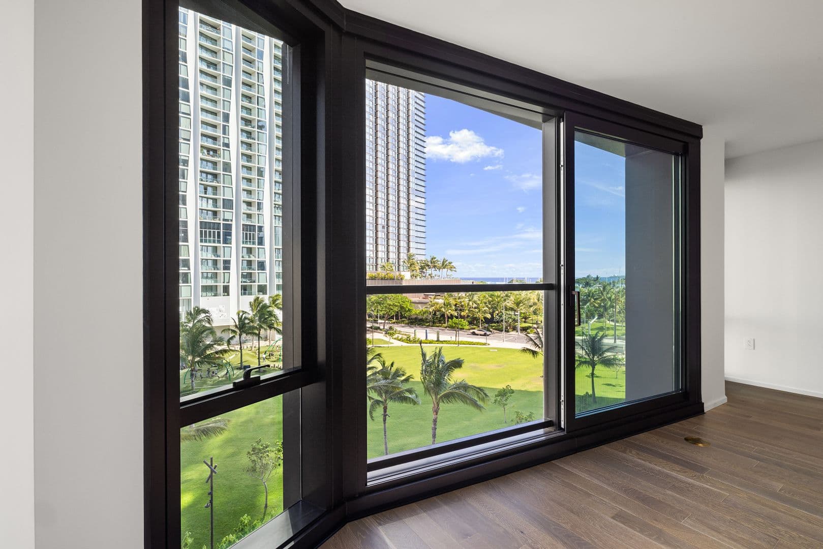 Honolulu Condo: 333 Ward Ave. #524