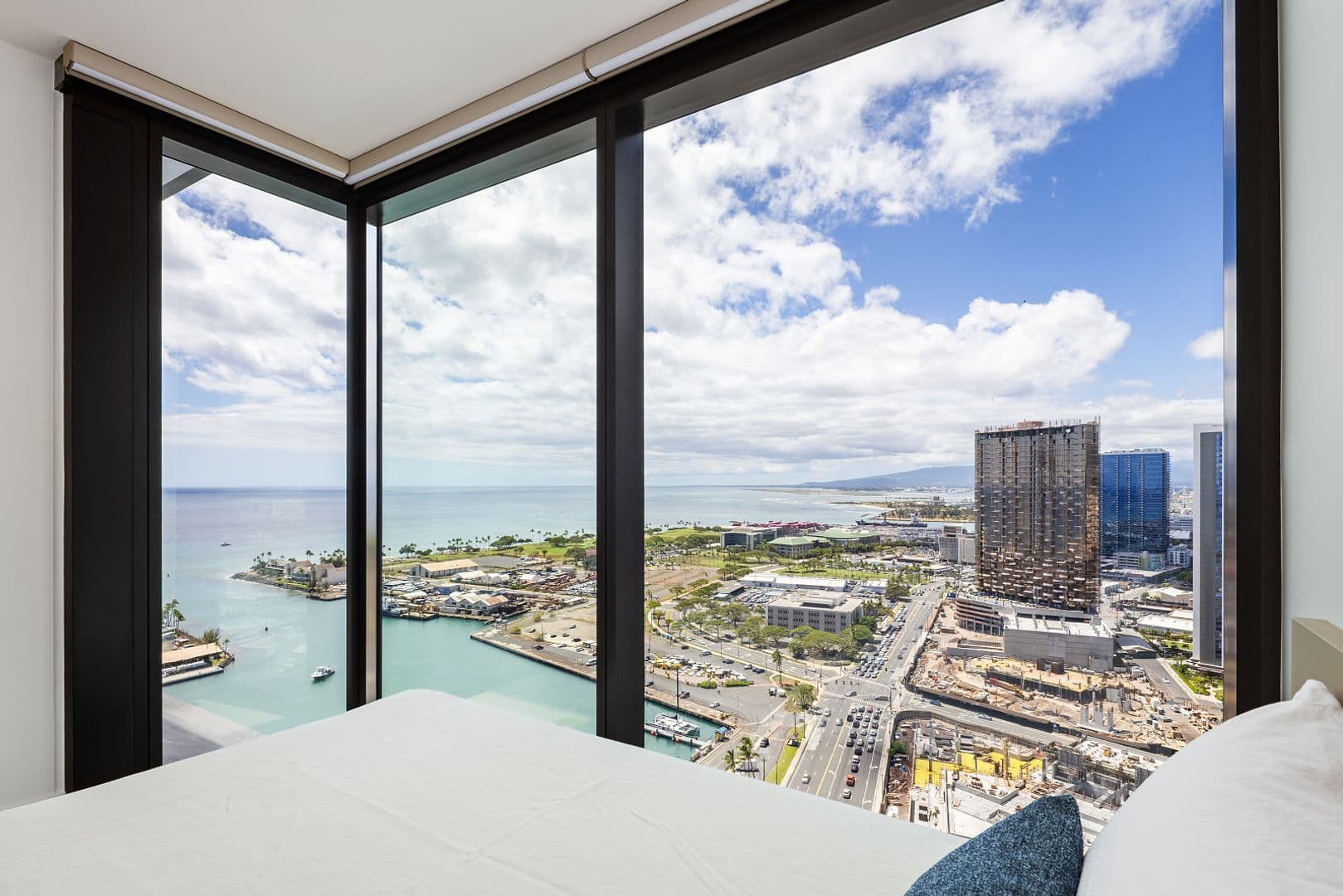 Honolulu House: 1100 Ala Moana Blvd. #3001