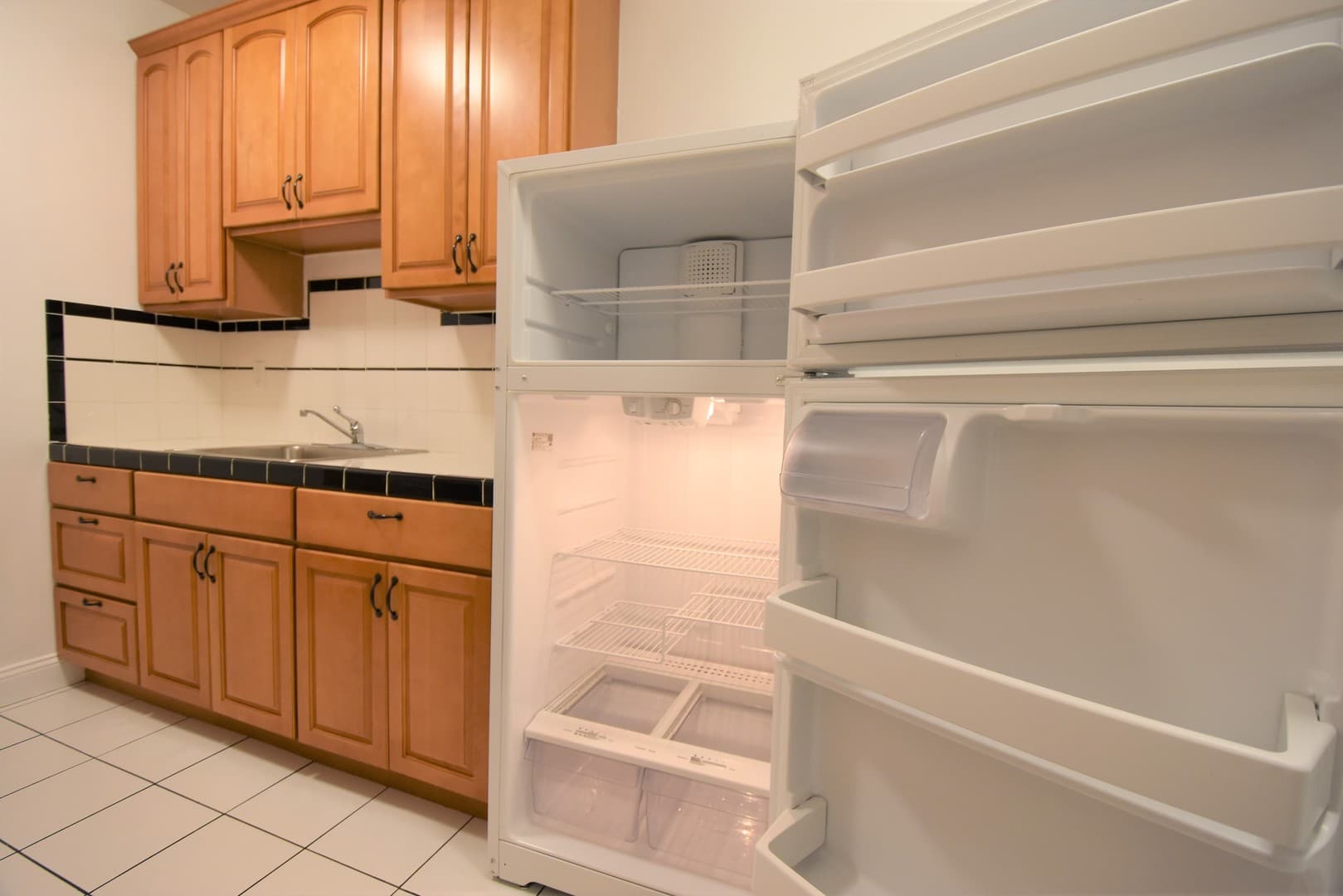 Richmond Apartment: 144 13th St.