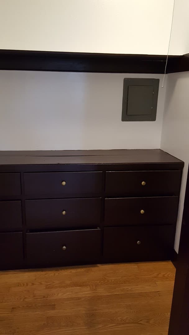 Richmond Apartment: 144 13th St.