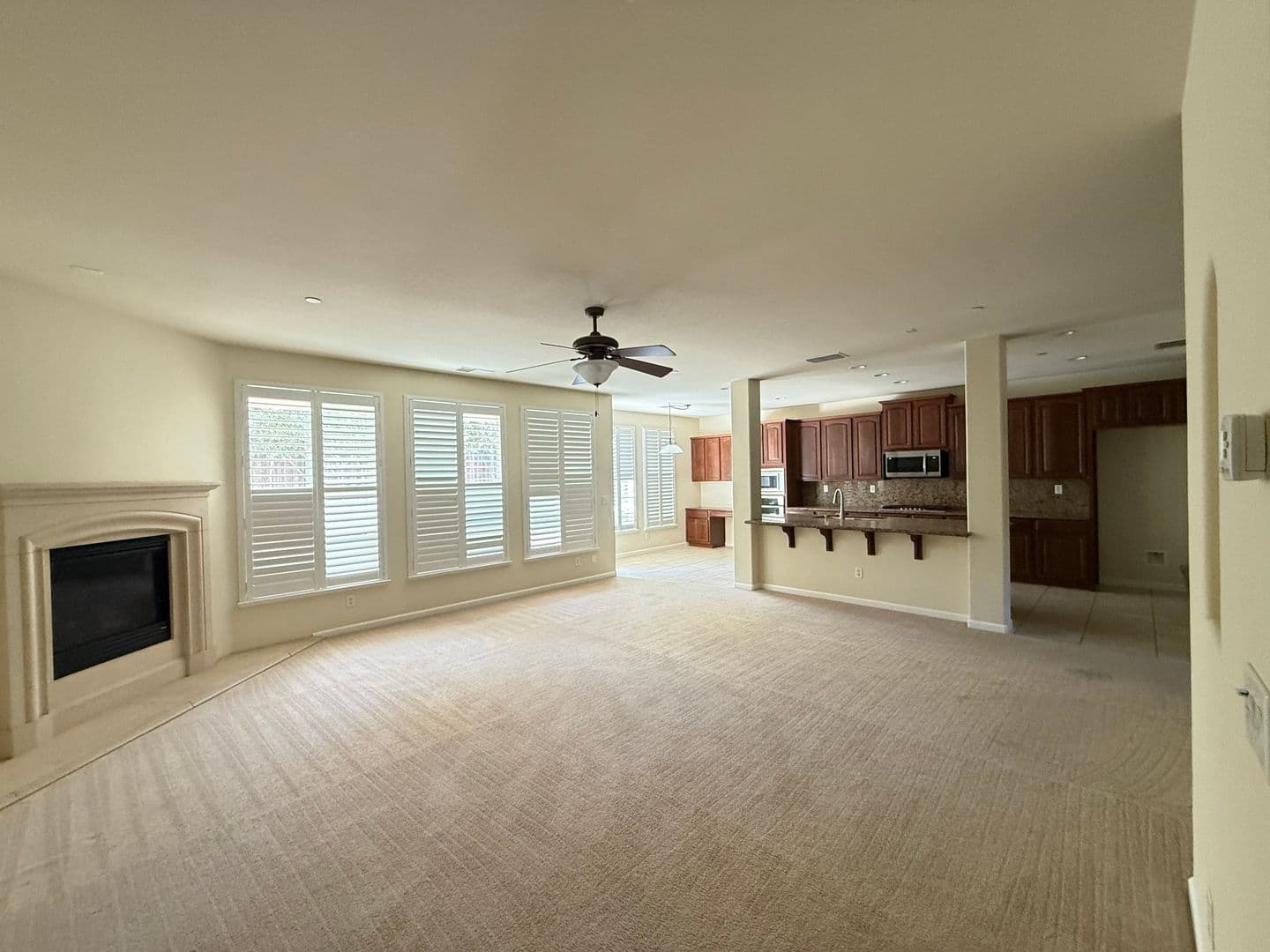 Lincoln House: 1427 Wyndham Lane