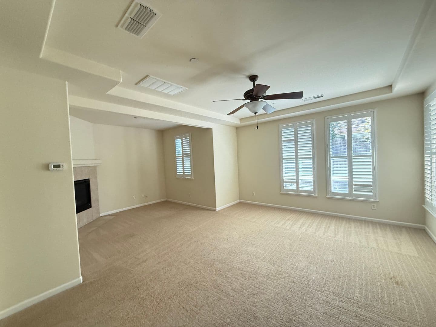 Lincoln House: 1427 Wyndham Lane