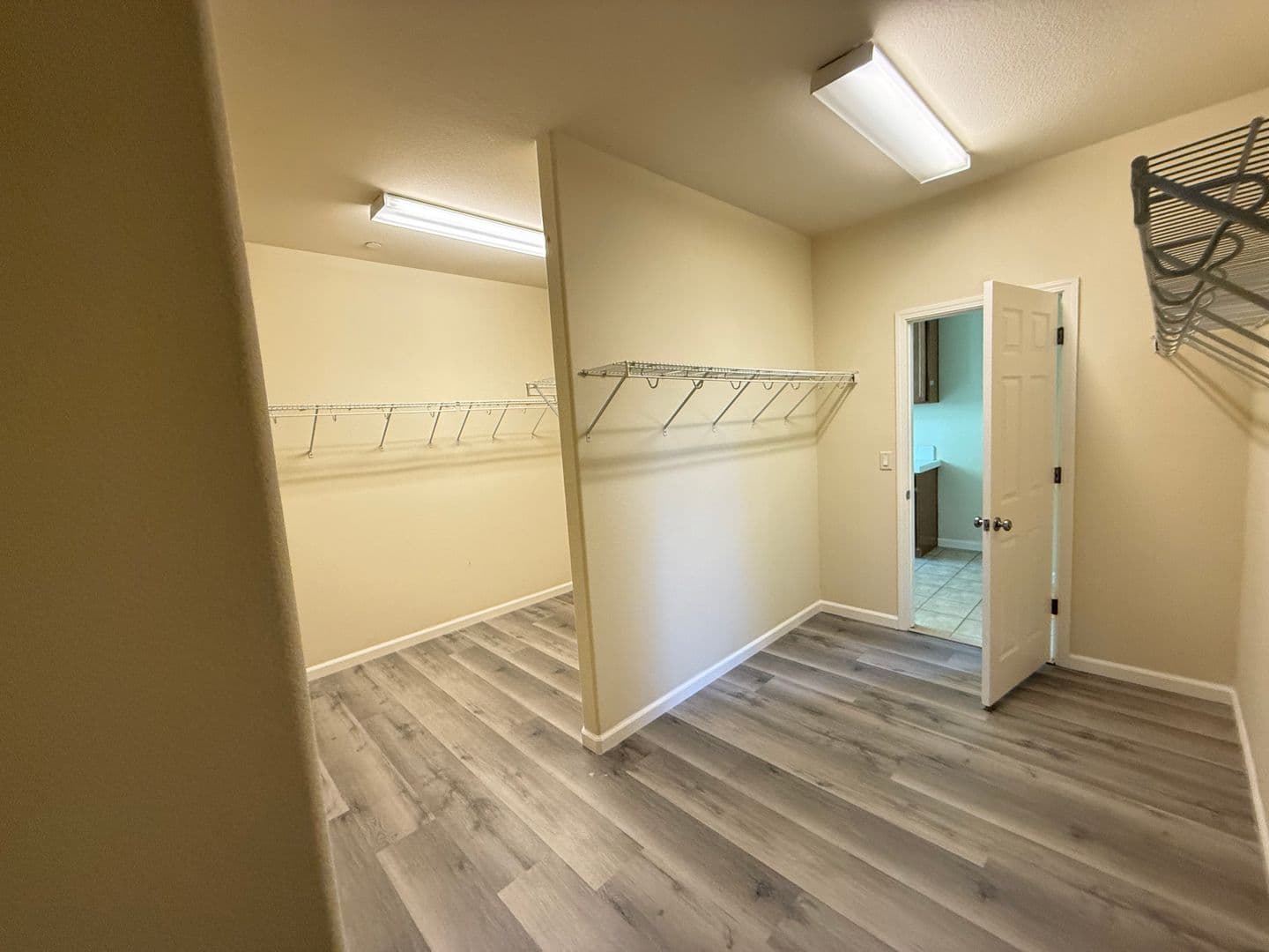 Lincoln House: 1456 Eaglesfield Lane