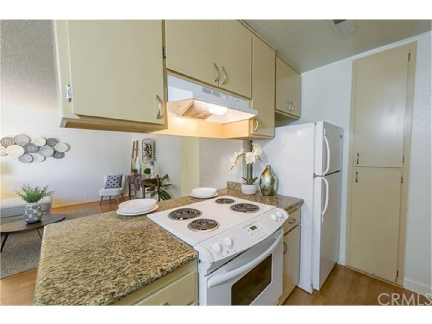 Chico Apartment: 1412 North Cherry St. Apt. 2