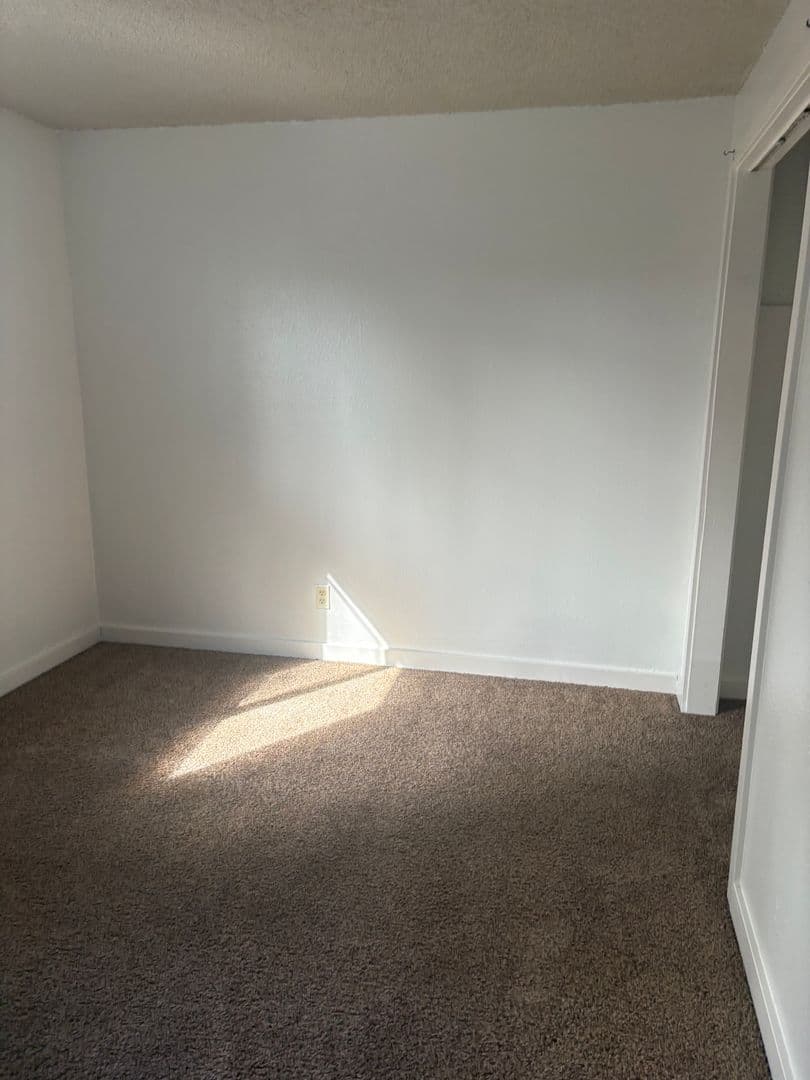 Nampa Apartment: 17th Ave North
