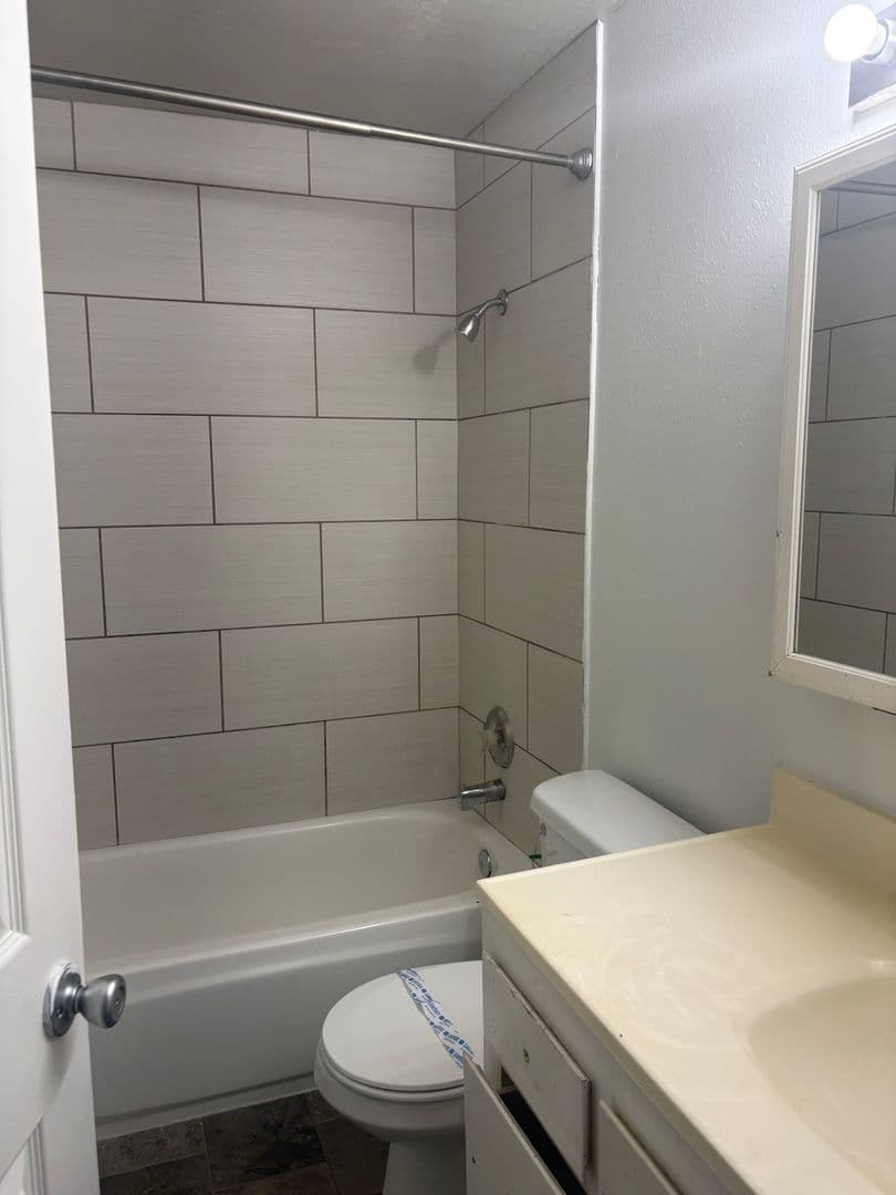 Nampa Apartment: 17th Ave North