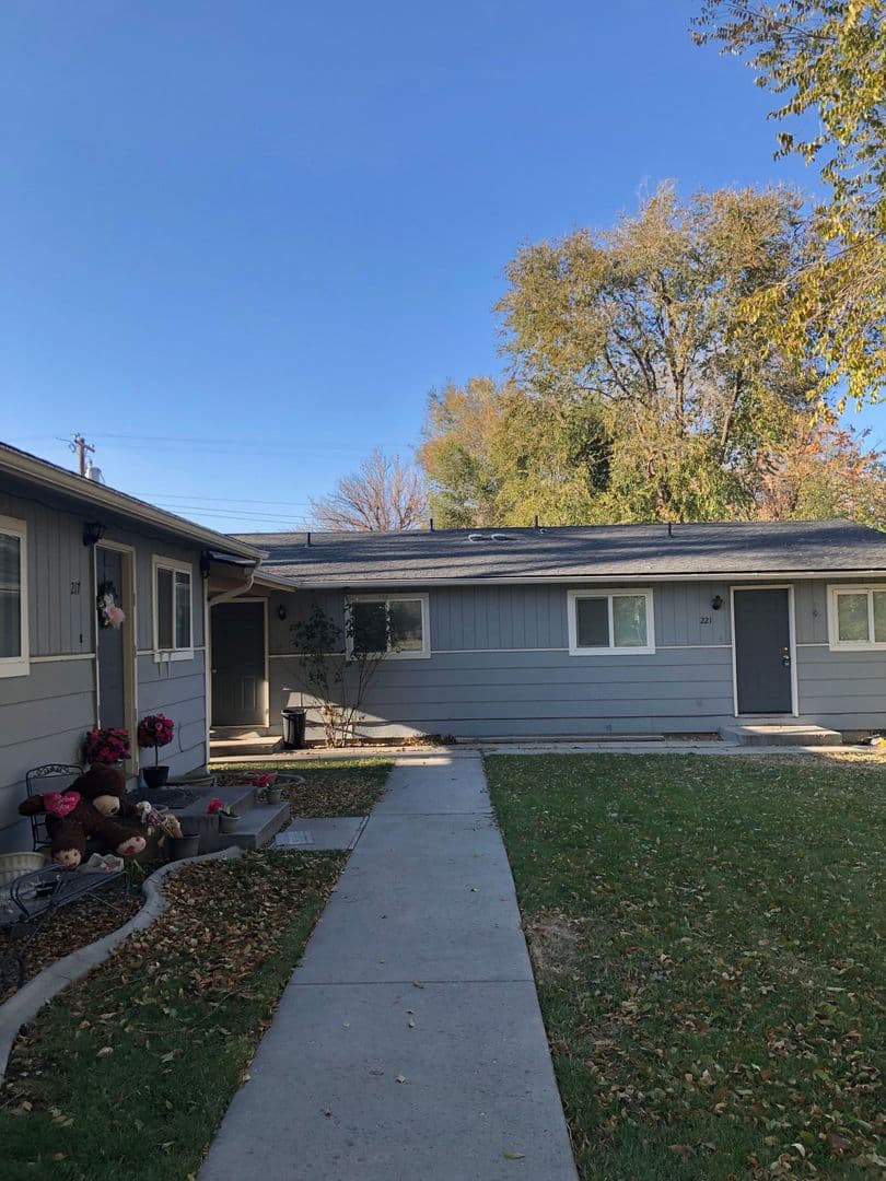 Nampa Apartment: 17th Ave North