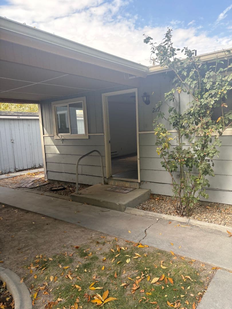 Nampa Apartment: 17th Ave North