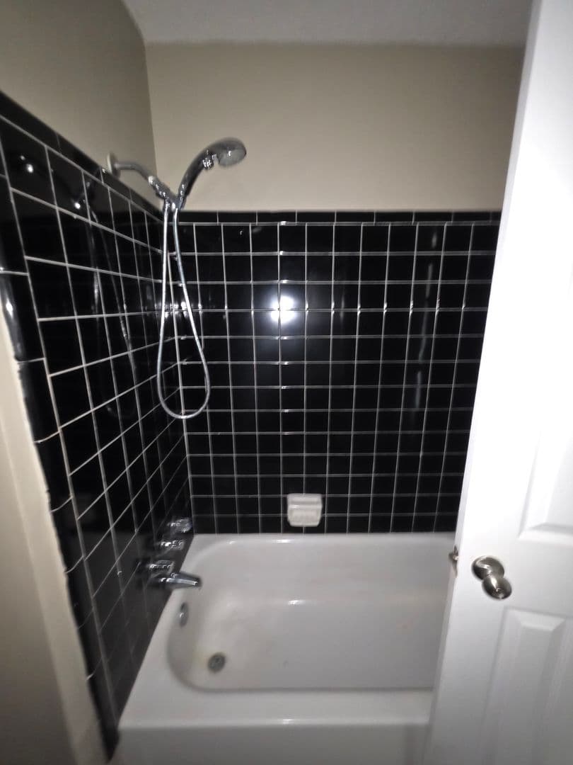 Florence House: 1428 tradd Court