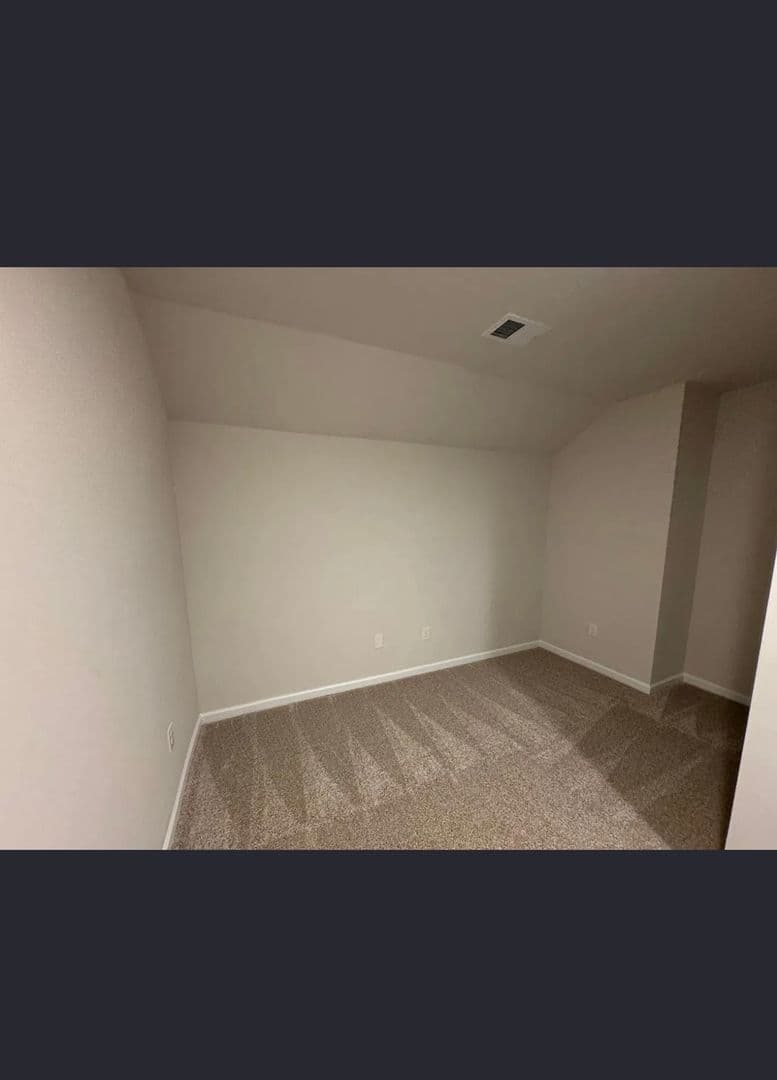 Florence House: 1202 Sanctuary Lane