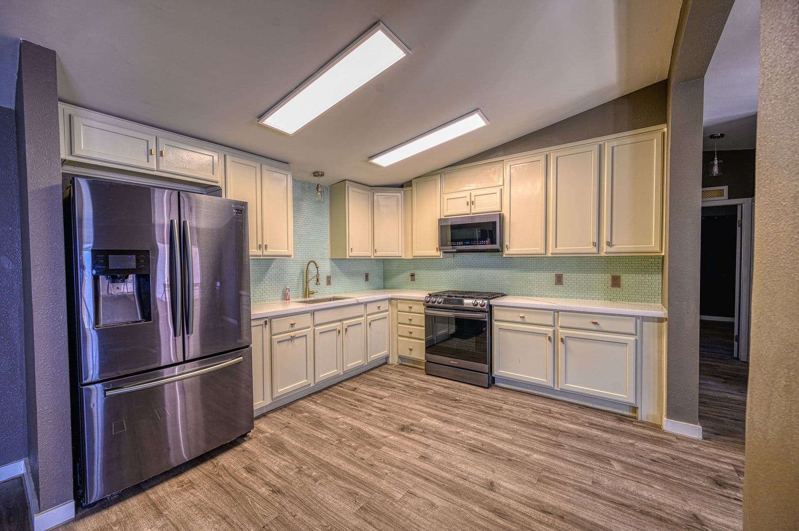 Las Vegas Townhome: 5581 Wheatfield Dr