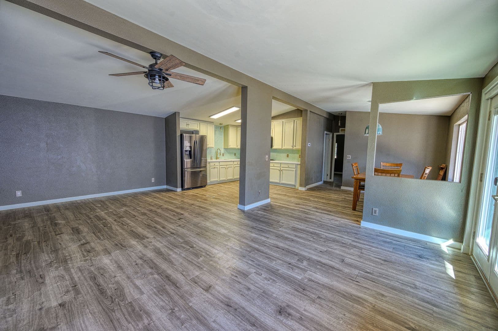 Las Vegas Townhome: 5581 Wheatfield Dr