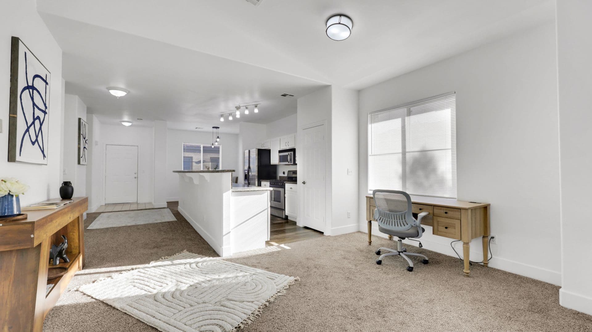 Las Vegas House: 721 Peachy Canyon #201
