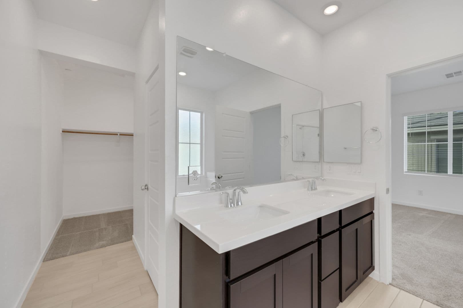 Las Vegas House: 5730 Sky Pointe Dr #169