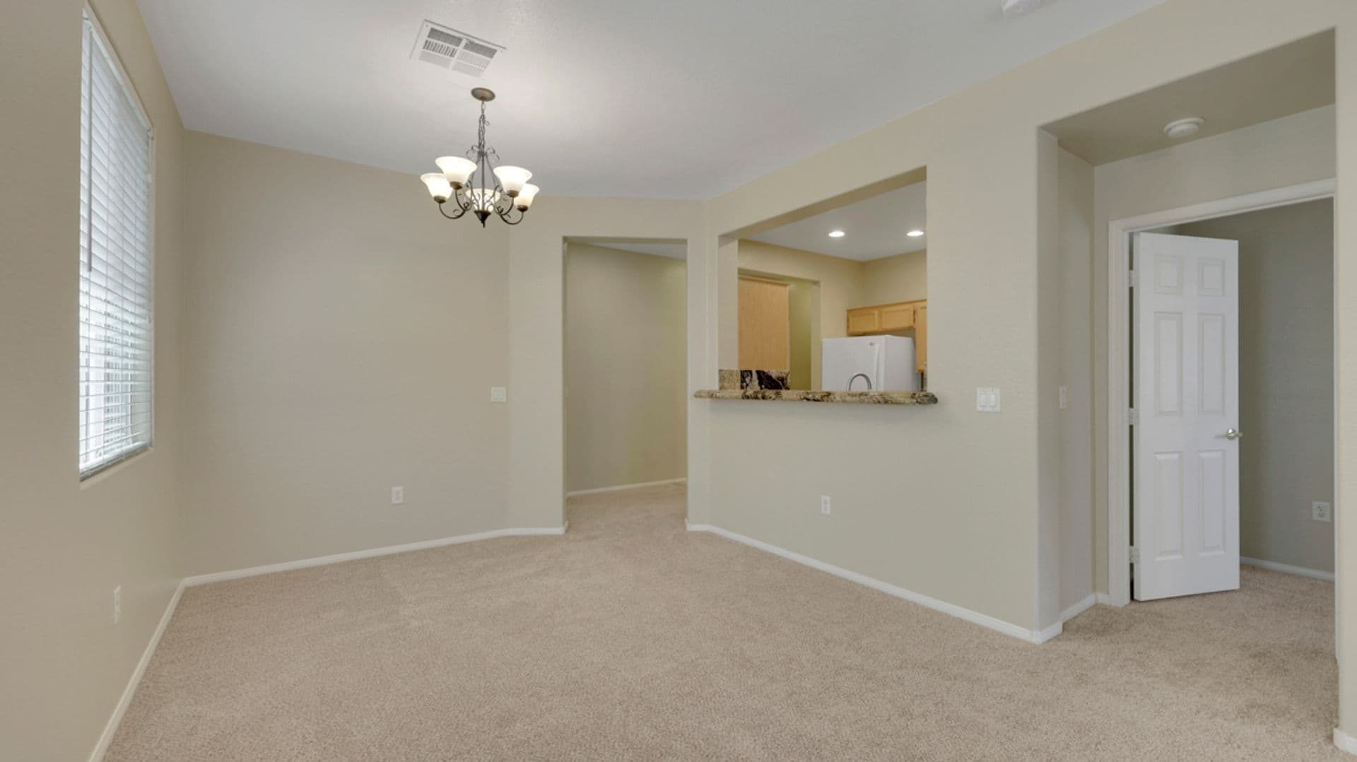 Las Vegas House: 3925 Palm Beach #201
