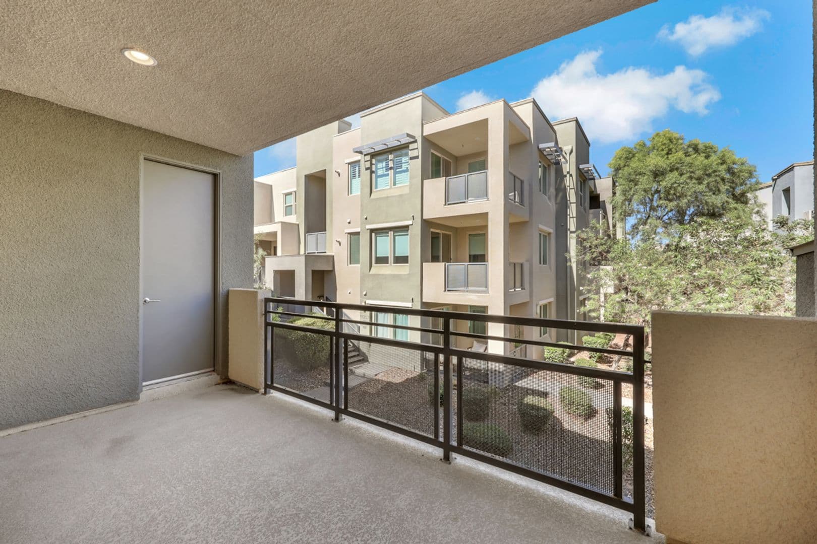 Las Vegas House: 11258 Essence Point #206