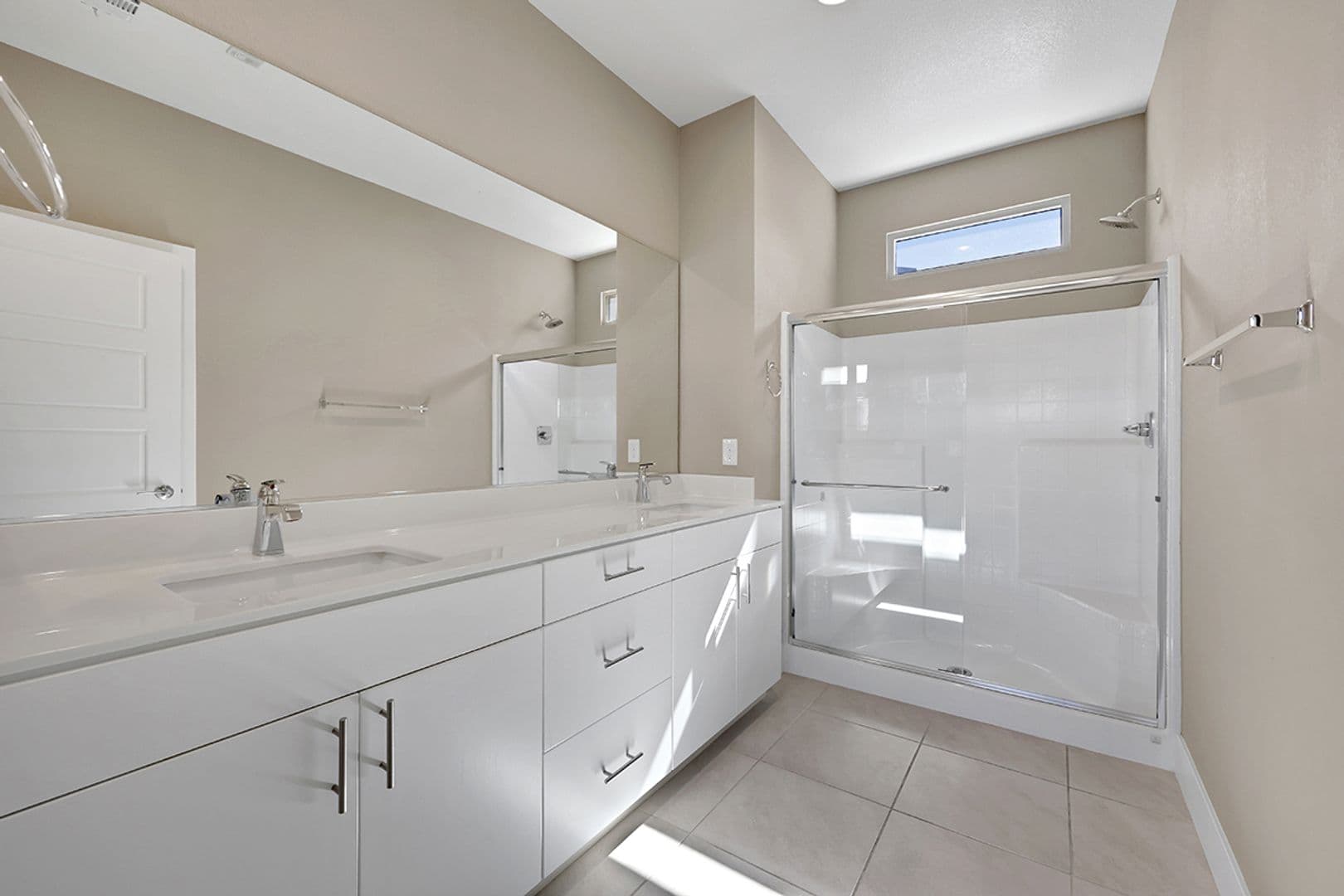 Las Vegas House: 11258 Essence Point #206