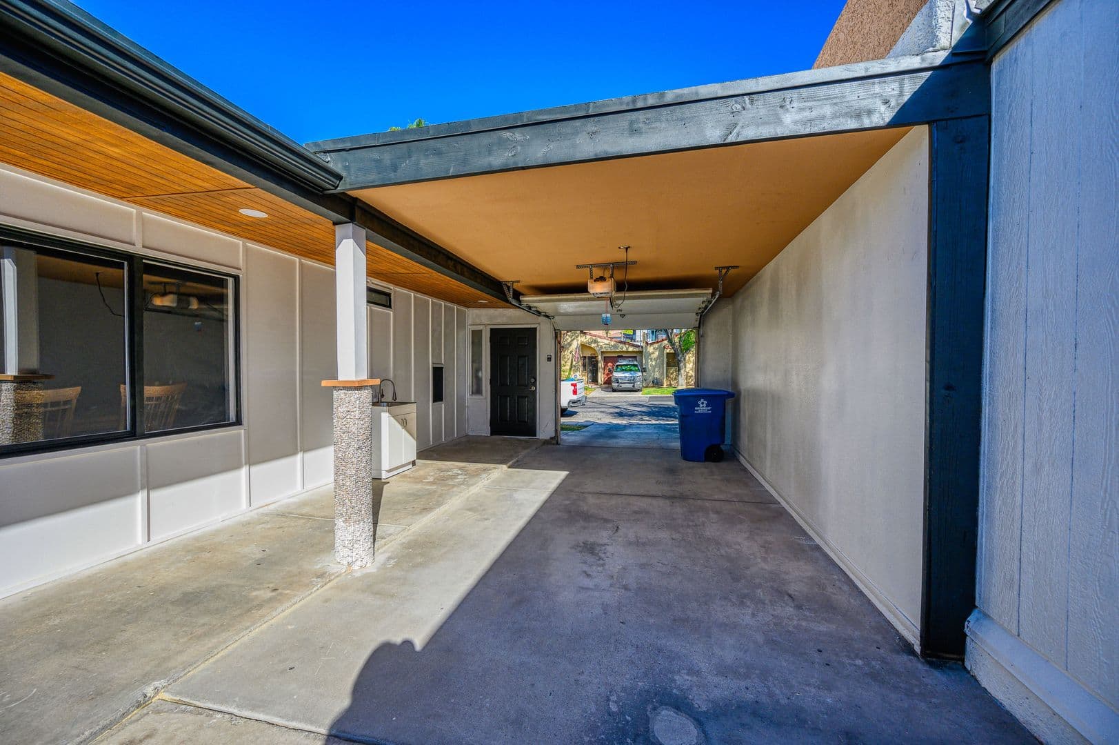 Las Vegas Townhome: 5581 Wheatfield Dr