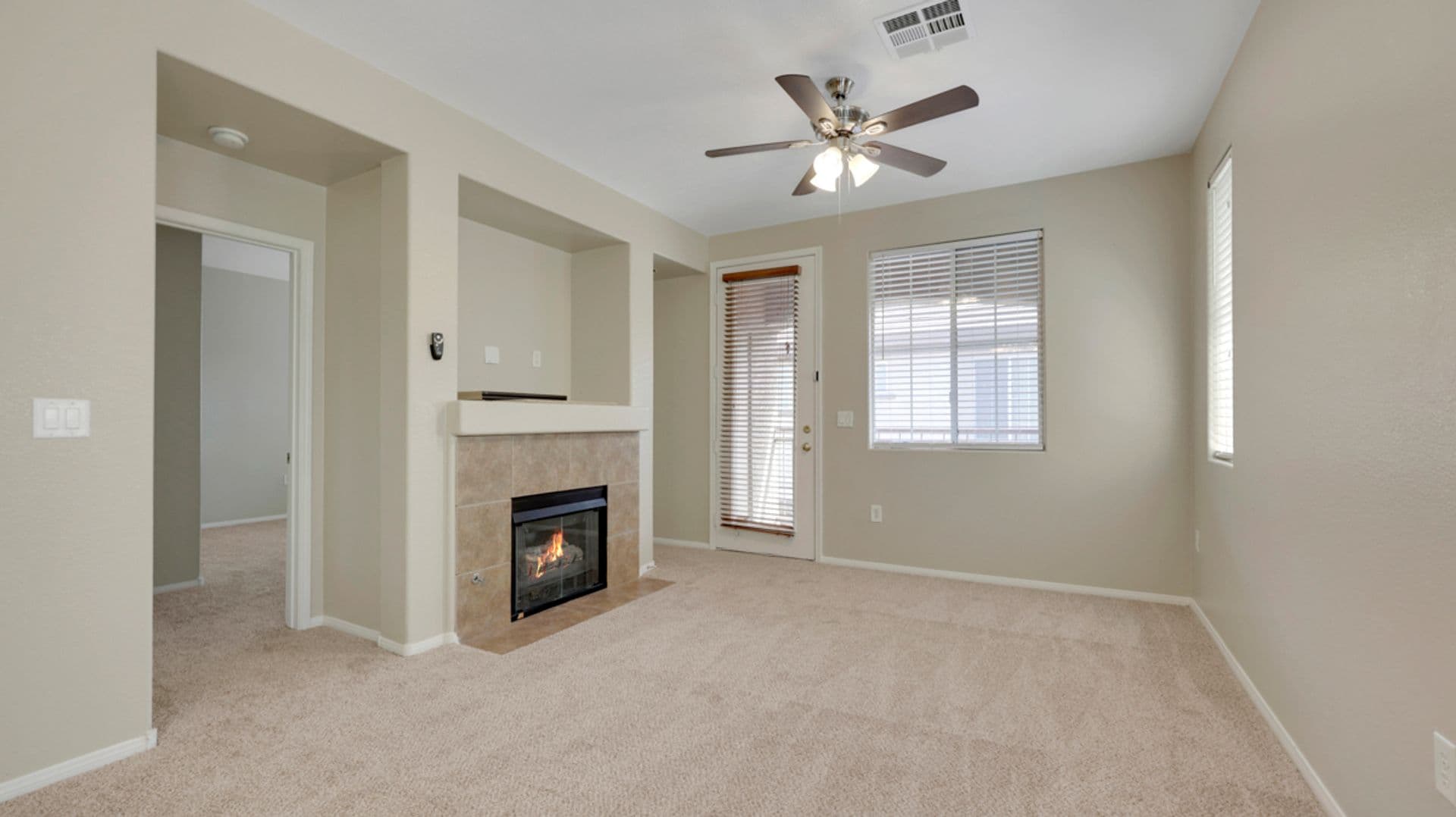 Las Vegas House: 3925 Palm Beach #201